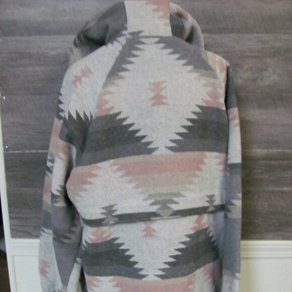 PINK AZTEC PRINT ZIPPERED HOODIE NEW WITH TAGS - Picture 5 of 8